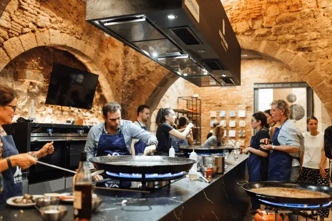Taller de paellas en Born to Cook